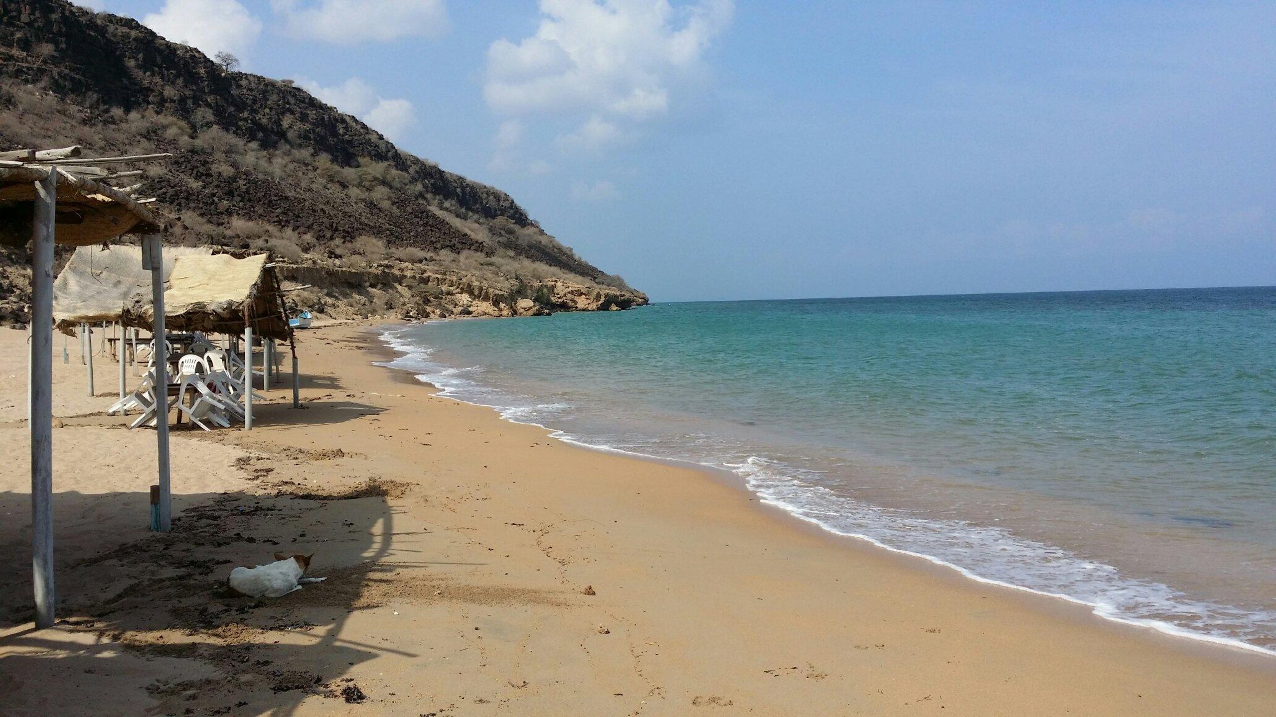 Khor Ambado Beach - Expats Travel Together!