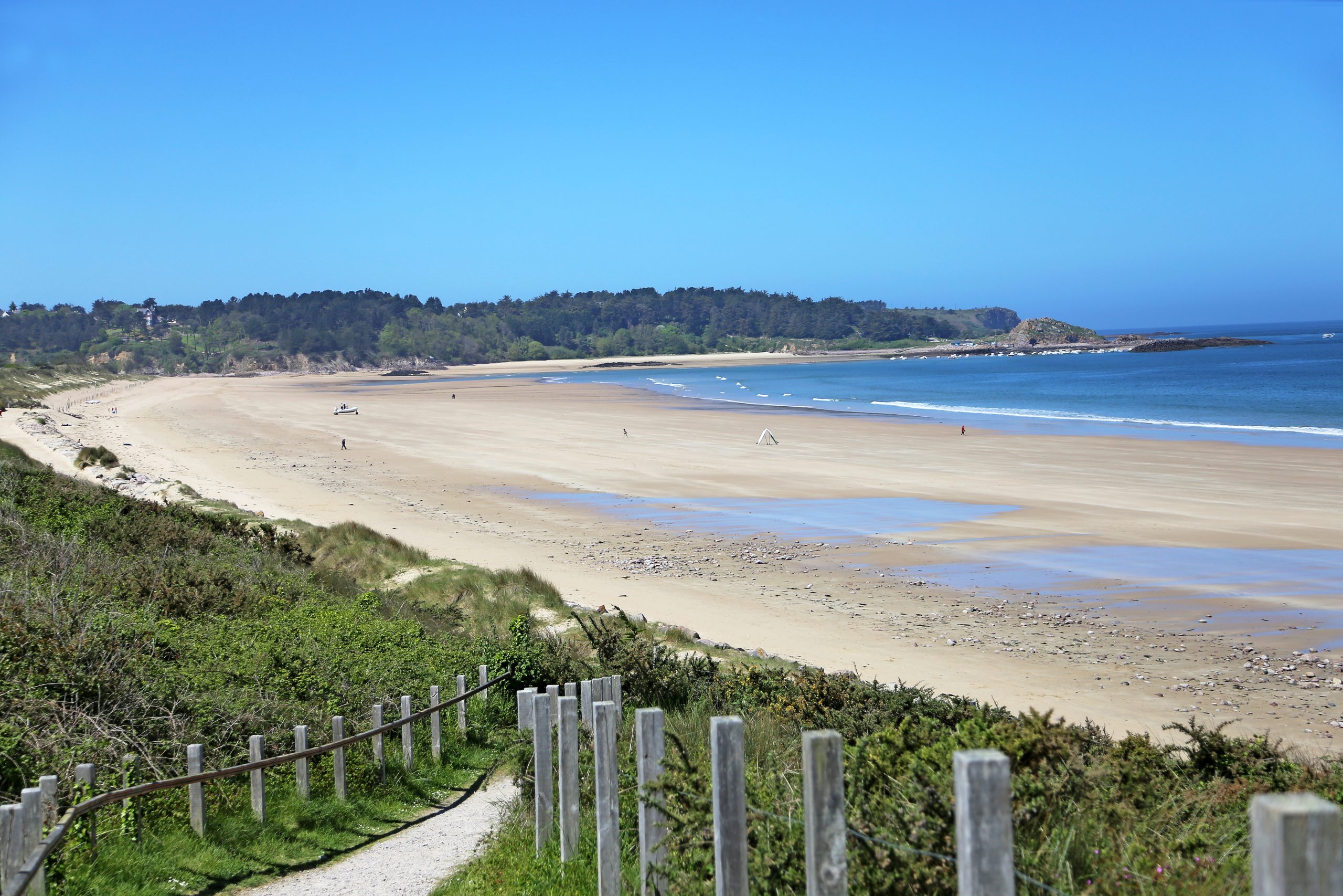 Sables d Or les Pins beach